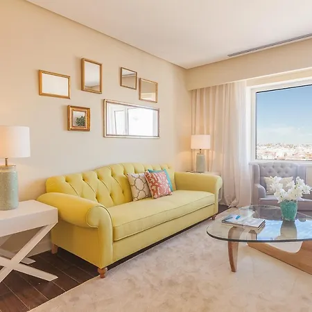 Homeclub Exclusive Flat At Madrid Tower Esterno foto